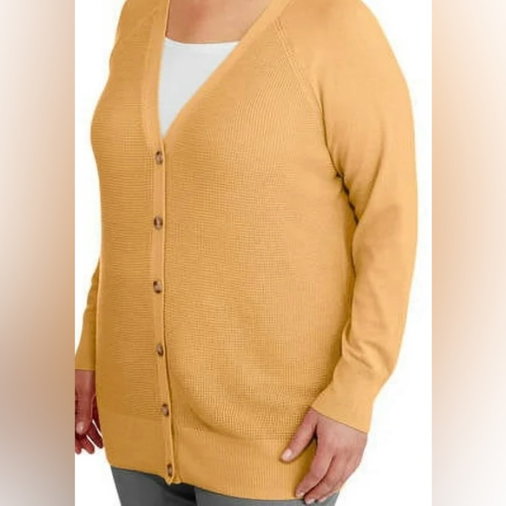 Women Faded glory Boyfriend Button Up Cardigan V-Neck ribbed in Front